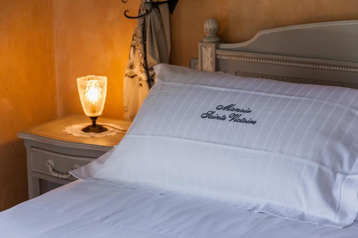 Manoir Sainte Victoire Bed & Breakfast Bayeux Ngoại thất bức ảnh